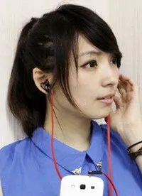 영화배우인 아희의 대표 이미지