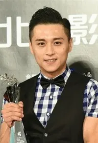 영화배우인 렉슨 쳉의 대표 이미지