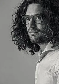 영화감독인 데이비드 화이트의 대표 이미지