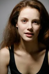 영화배우인 앤드리아 덱의 대표 이미지