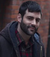 영화배우인 폴 스파다로의 대표 이미지