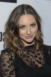 영화배우인 엘리자베스 디 프린지오의 대표 이미지