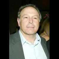 영화감독인 하워드 도이치의 대표 이미지