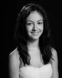 영화배우인 이우리아 루파스쿠의 대표 이미지