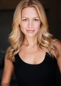 영화배우인 헤더 스톰의 대표 이미지