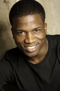 영화배우인 소프 디리수의 대표 이미지