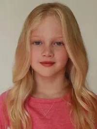 영화배우인 사라 애봇의 대표 이미지