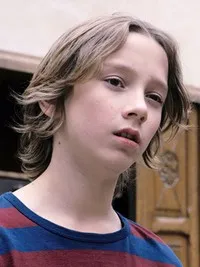 영화배우인 앙주 다르장의 대표 이미지