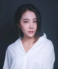 영화배우인 임신의 대표 이미지