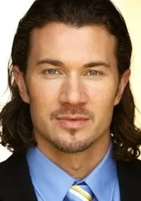 영화배우인 제이슨 토비아스의 대표 이미지