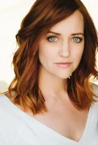 영화배우인 마르시엔 드와이어의 대표 이미지