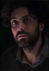 시나리오작가인 알바로 오갈라의 대표 이미지