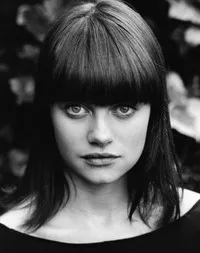 영화배우인 애비게일 하딩햄의 대표 이미지