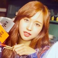 가수인 미나의 대표 이미지