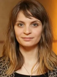 영화배우인 마릴린 카스통귀아이의 대표 이미지