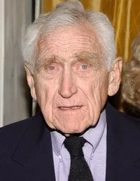 배우, 음악인 제임스 휘트모어의 대표 이미지