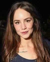 영화배우인 카밀라 소디의 대표 이미지