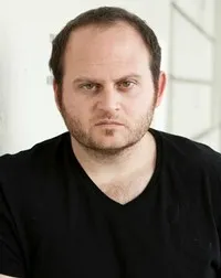 영화배우인 알란 사바그의 대표 이미지