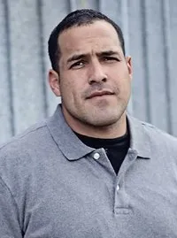 영화배우인 빈센트 바르가스의 대표 이미지