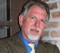 영화배우인 로버트 코롤럭의 대표 이미지