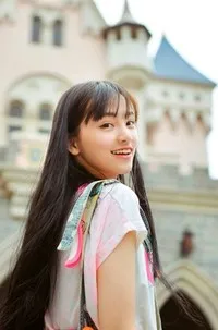 영화배우인 황찬찬의 대표 이미지