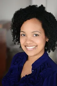 영화배우인 애리엘 루시우스의 대표 이미지