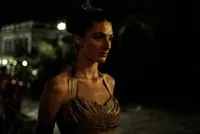 영화배우인 데이지 베번의 대표 이미지