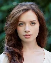 영화배우인 로나 닉슨 브라운의 대표 이미지