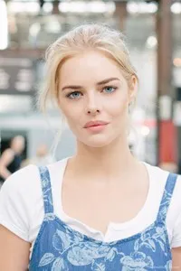 영화배우인 사마라 위빙의 대표 이미지