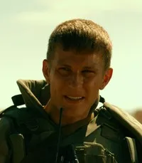 영화배우인 파벨 치나료프의 대표 이미지