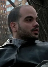 영화배우인 루이스 곤사가의 대표 이미지