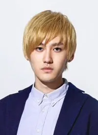 영화배우인 왕탁의 대표 이미지