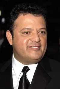 영화배우, 코미디언인 폴 로드리게즈의 대표 이미지