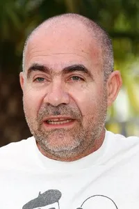 영화배우인 크리스토스 스테지오글로의 대표 이미지