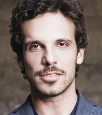 영화배우인 프란체스코 몬타나리의 대표 이미지