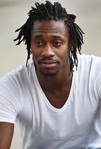 영화배우인 유진 소엘 보아텡의 대표 이미지