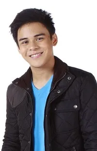 영화배우인 칼릴 라모스의 대표 이미지