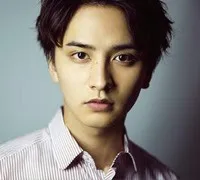 탤런트인 세토 토시키의 대표 이미지