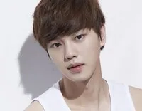 탤런트인 송강의 대표 이미지