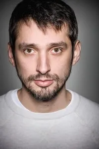 영화배우인 미르체아 포스텔니쿠의 대표 이미지