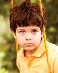 영화배우인 데니즈 데하 로스타르의 대표 이미지