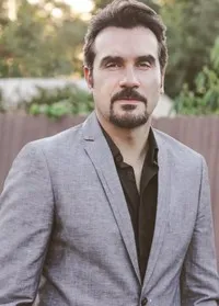 배우, 제작/기획인 에두아르도 로만의 대표 이미지