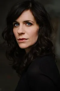 영화배우인 미시 크로스의 대표 이미지