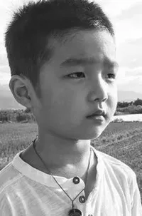 영화배우인 백윤음의 대표 이미지