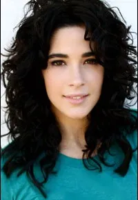 배우인 소피아 아귀아르의 대표 이미지