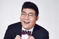 영화배우인 우헌초의 대표 이미지