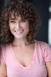 영화배우인 피어시 돌턴의 대표 이미지