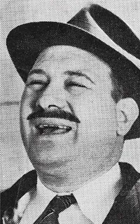 영화배우인 해리 파크의 대표 이미지