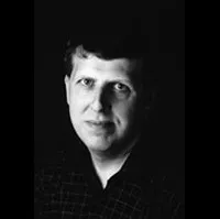 배우, 성우인 제프 베넷의 대표 이미지