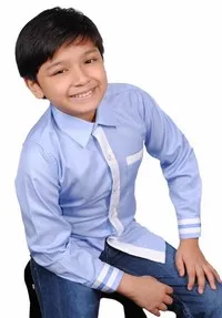 영화배우인 노엘 코미아 주니어의 대표 이미지